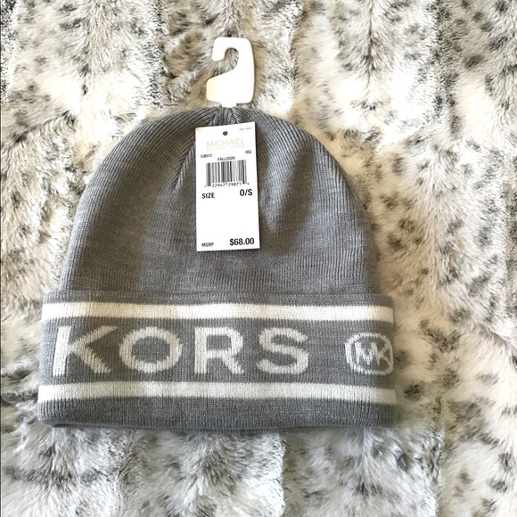 MICHAEL KORS Beanie NWT - Picture 6 of 6